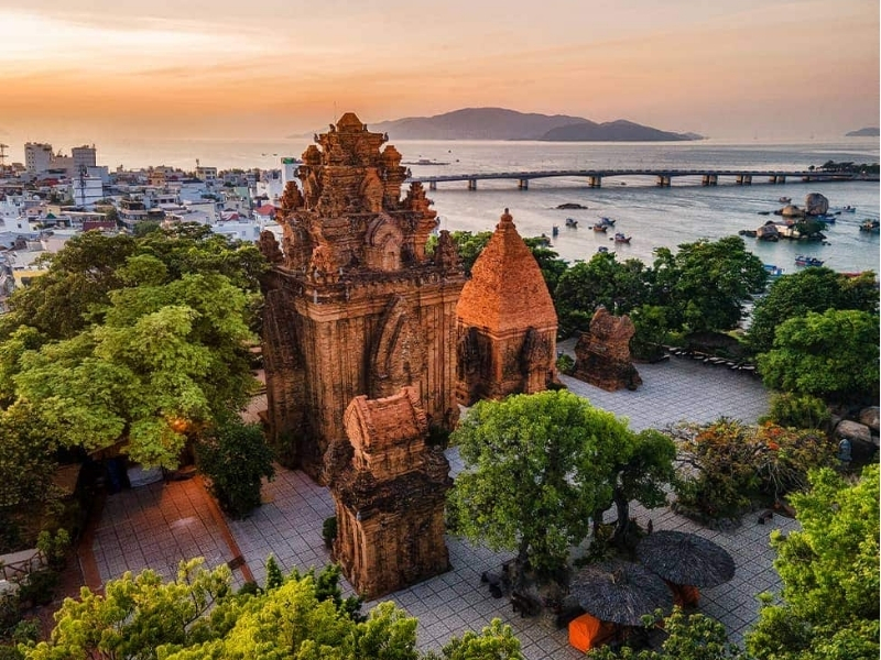 tháp bà ponagar nha trang